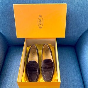Tod’s Dark Brown Suede Loafers
